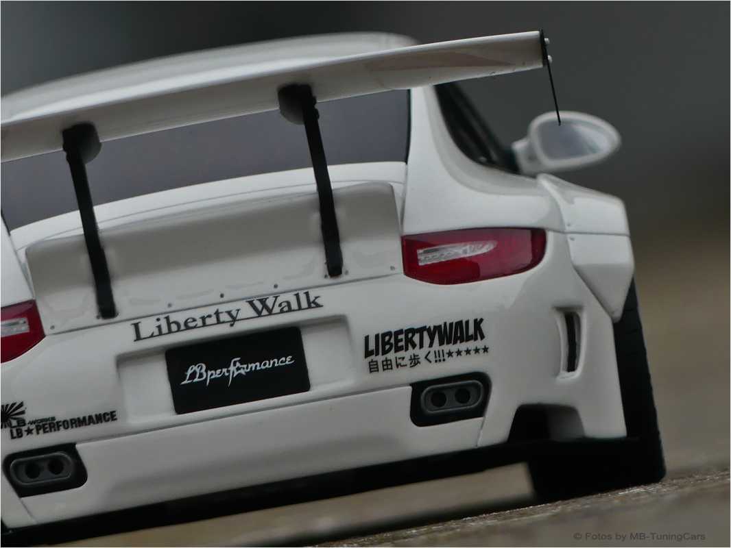 1:18 Porsche 911 Typ997 Liberty Walk LB Performance Edition - NEU